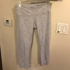 White and grey lululemon leggings