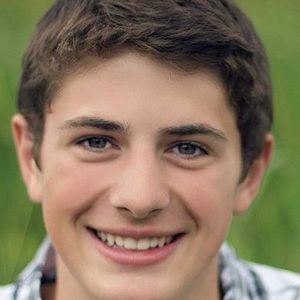 Meet your Posher, Ethan