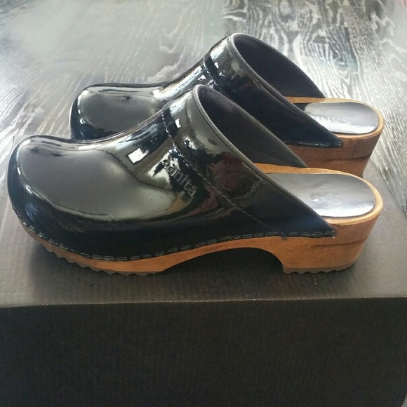 SANITA Clogs. Good as new. - Picture 2 of 4