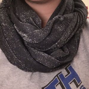 SOLD - Brand New American Eagle Circle Scarf