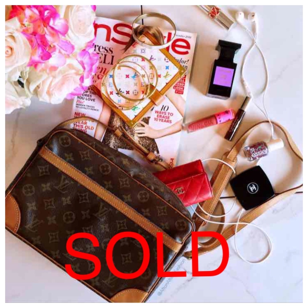 (SOLD) Louis Vuitton Trocadero 27