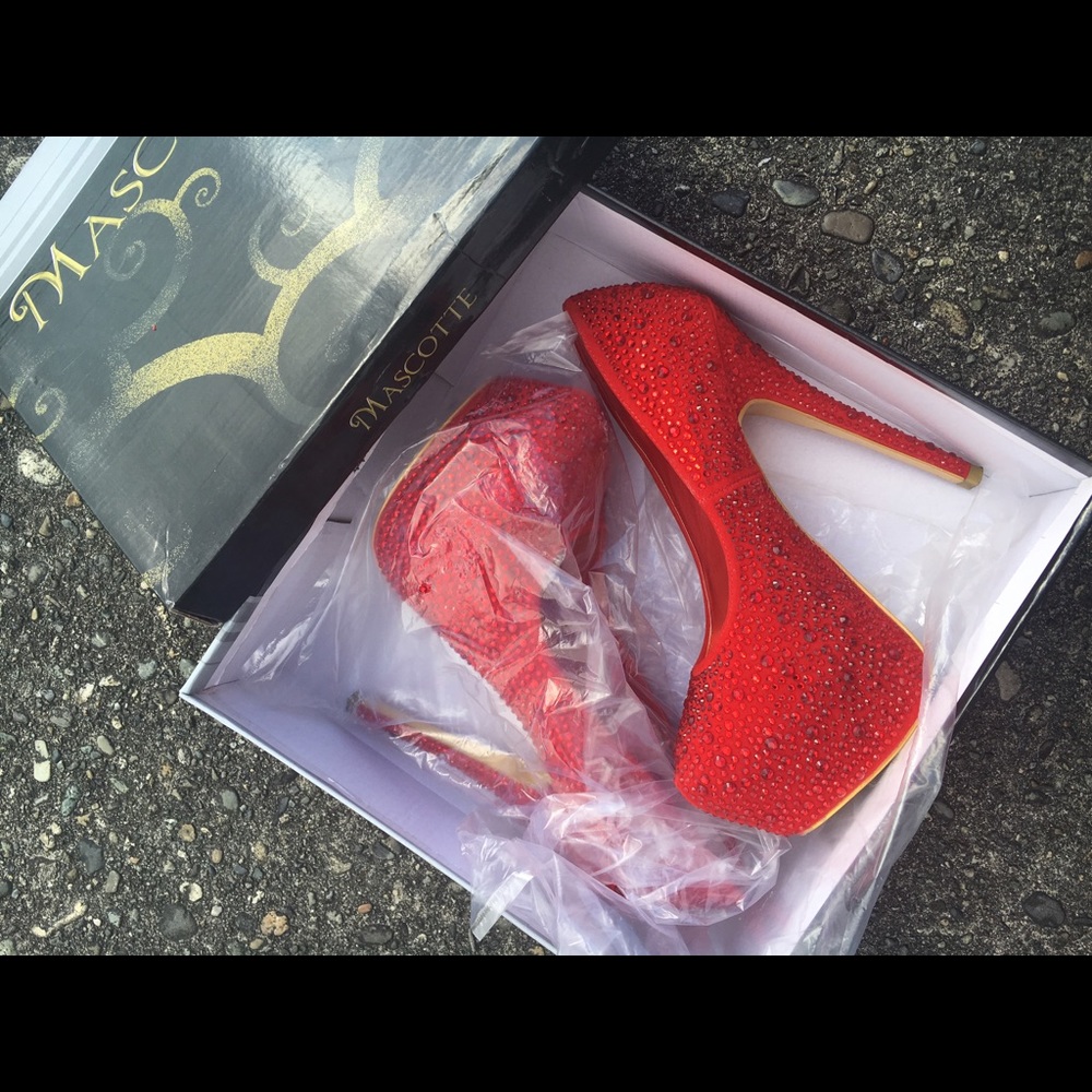 Red Mascotte heels