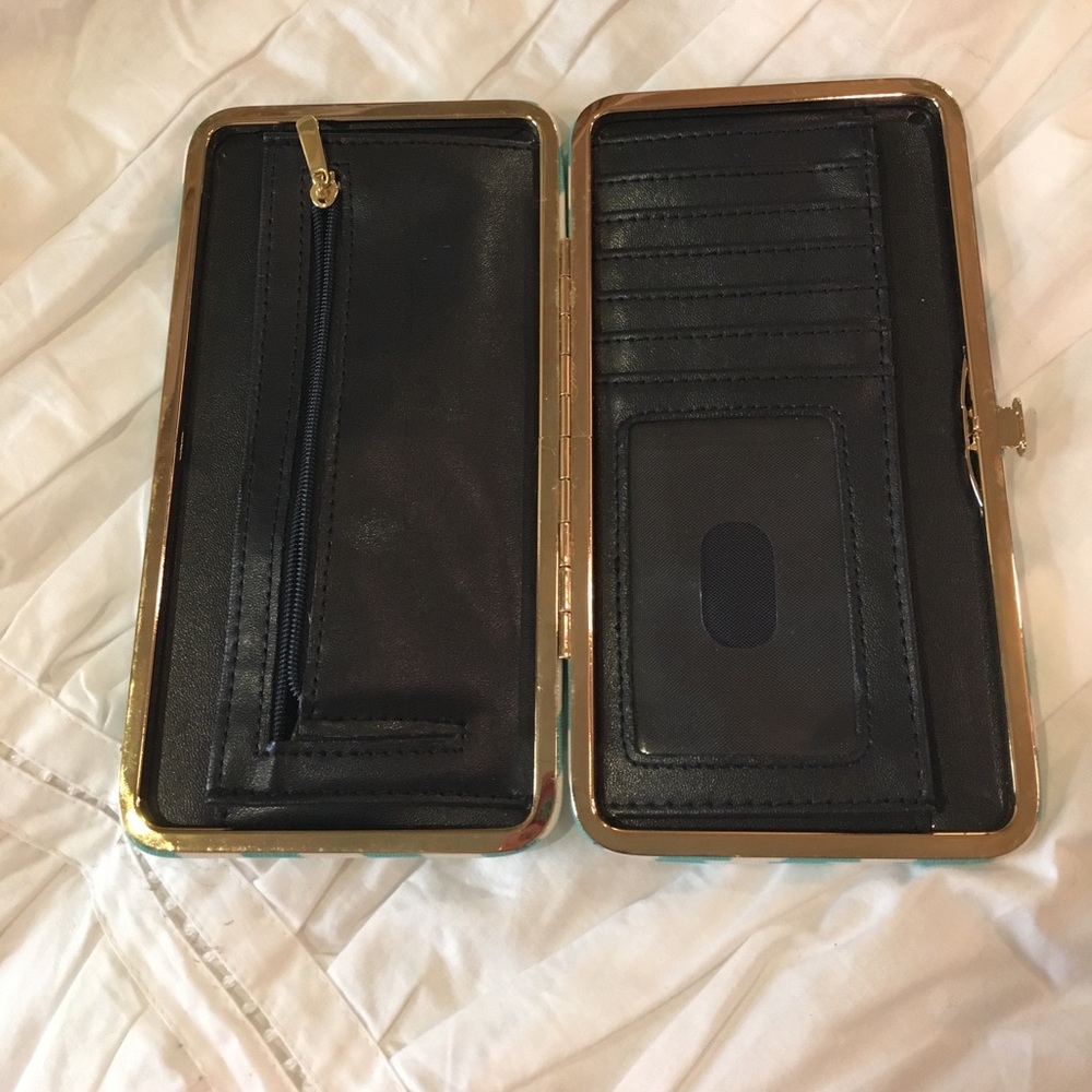 Wallet - Picture 2 of 2
