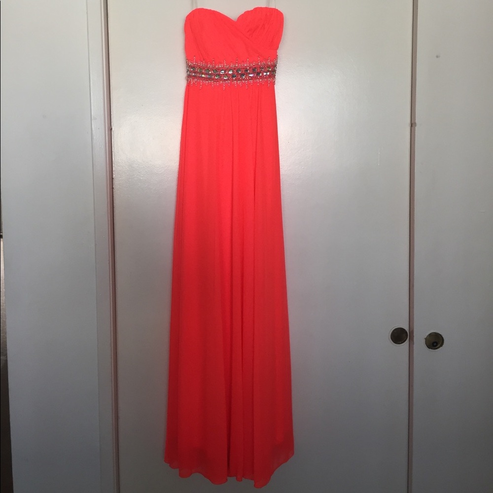 Prom dress