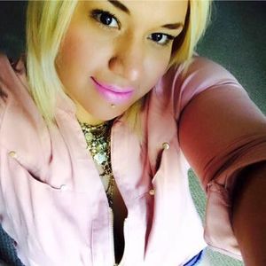 Meet your Posher, Becky