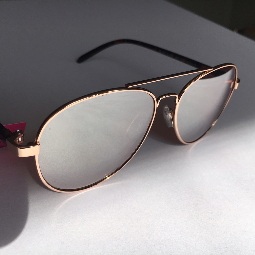 Aviator Betsey Johnson Sunglasses