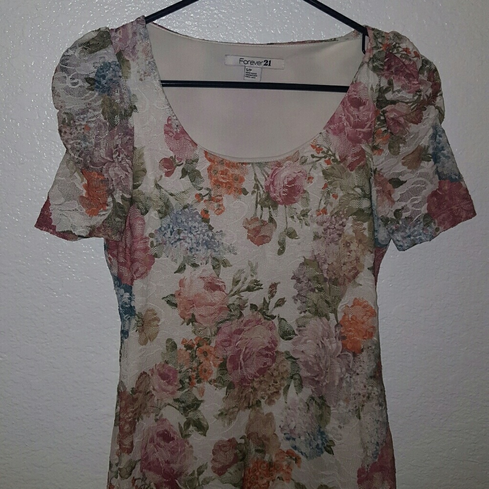 Forever 21 floral body con dress