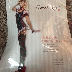 Pin up girl costume