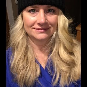 Meet your Posher, Dana