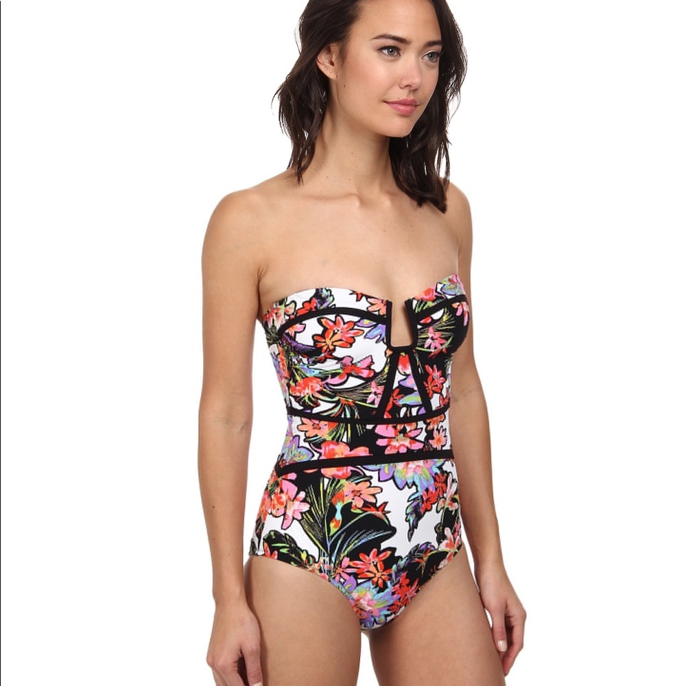 *Rare* Nanette Lepore Havana One-Piece Sz M