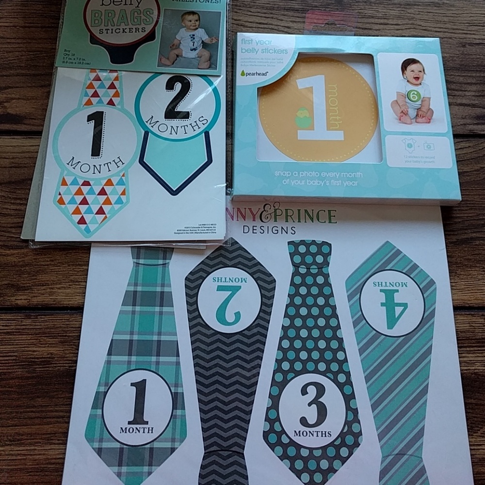 Set of three 0-12month growth stickers