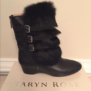 Taryn Rose leather and fur boots, never worn sz 6