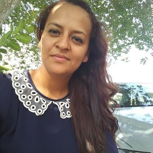 Meet your Posher, Deysi