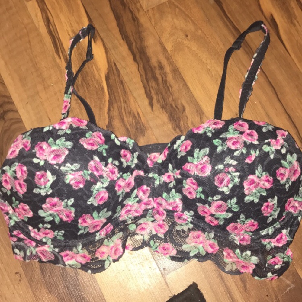 PINK bra!