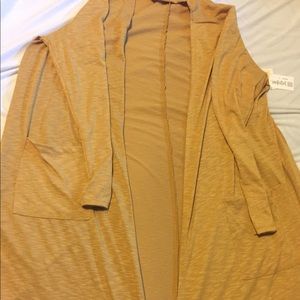 NWT lularoe large yellow Sarah