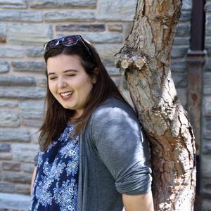 Meet your Posher, Julia