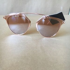 Rose Gold Aviator Sunglasses