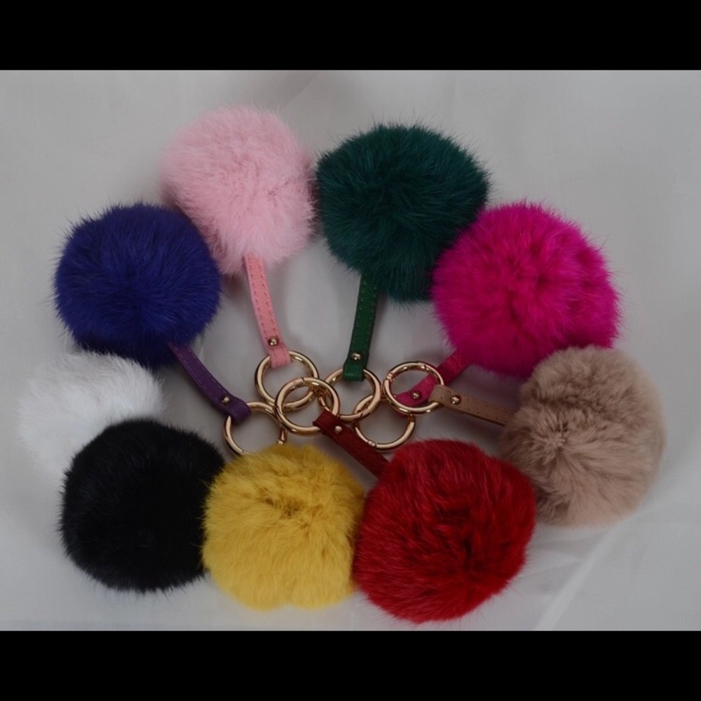 Bag & Keychain Fur Ball Pom Pom