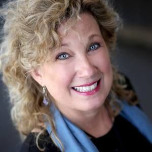 Meet your Posher, Suzanne