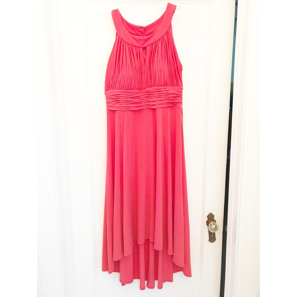 Stunning peach high low dress, size 14