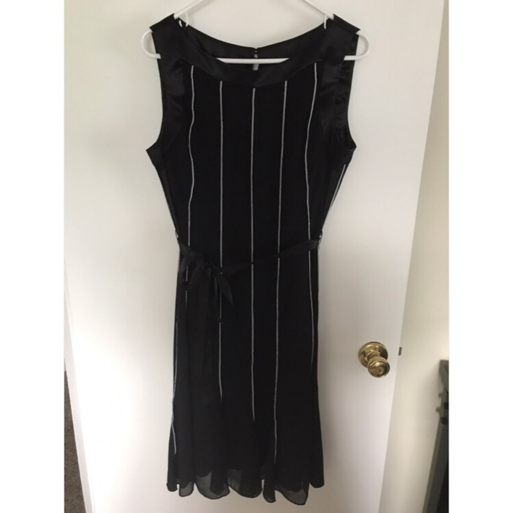 Dressbarn Black and White Sheer Dress Sz 10