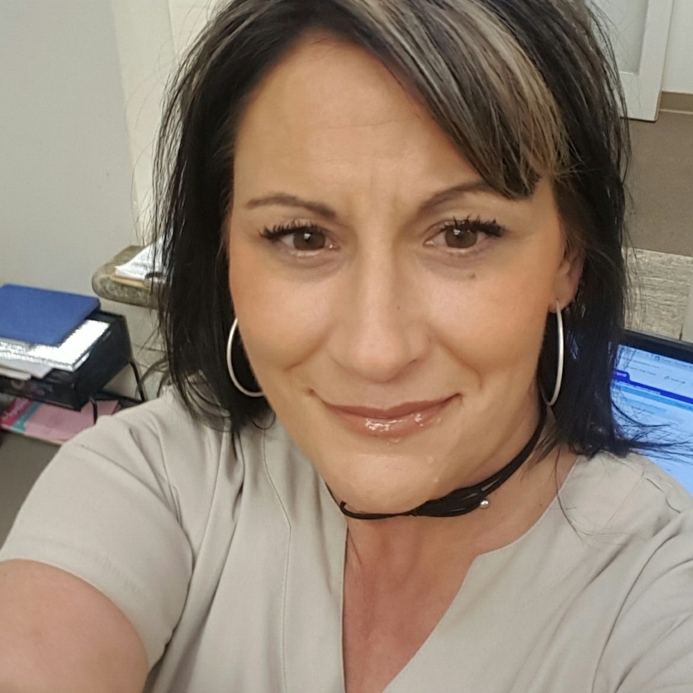 Meet your Posher, Casey