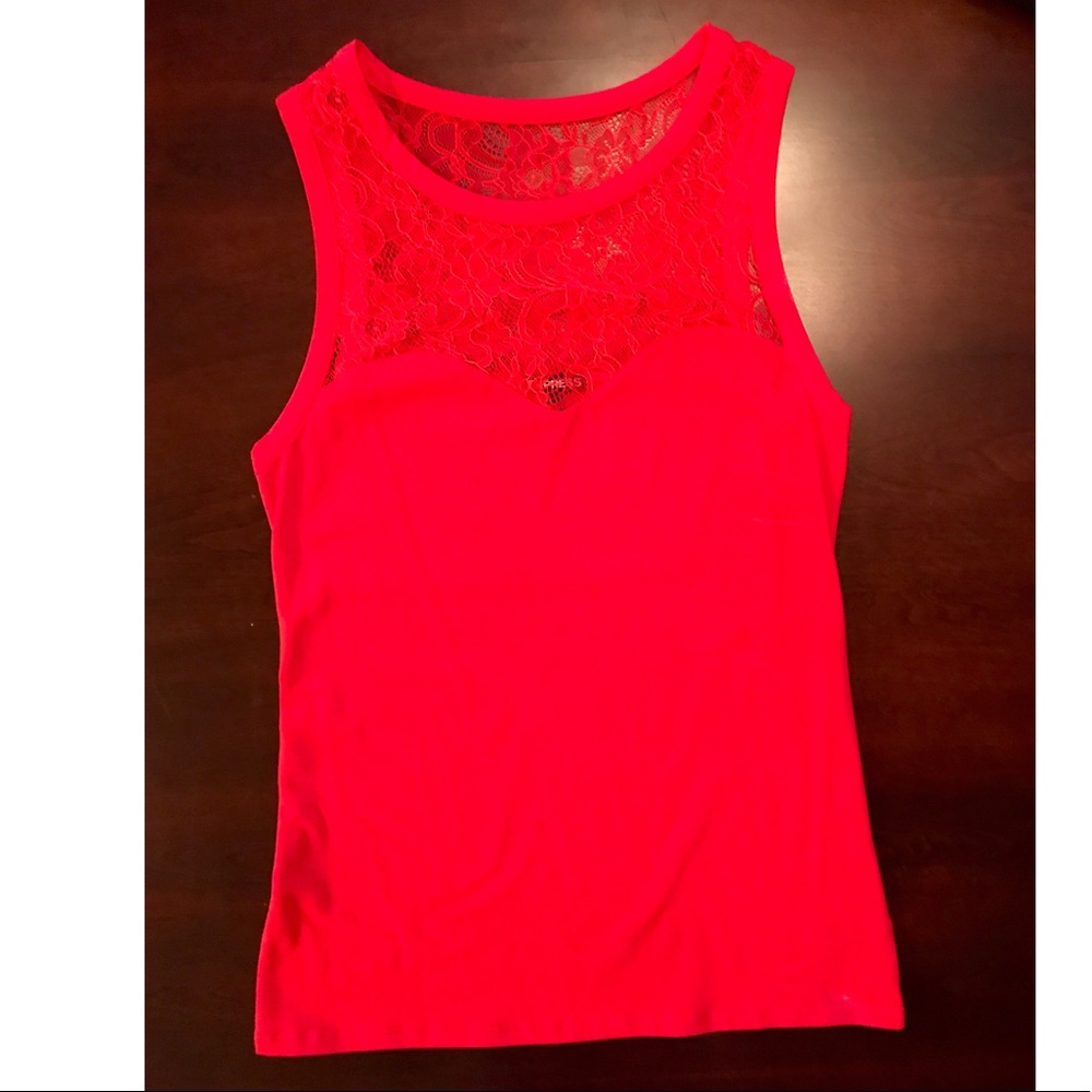 GORGEOUS Red lace sweetheart tank ❤️