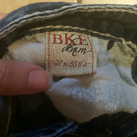 BKE Jeans, Size 27 x 35.5 - Picture 4 of 6