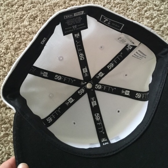 D.C. Fitted Hat, Size: 7 1/8. - Picture 3 of 4