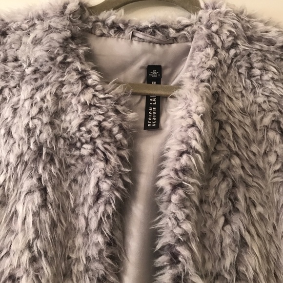 Design Lab gray fur vest - Picture 4 of 6