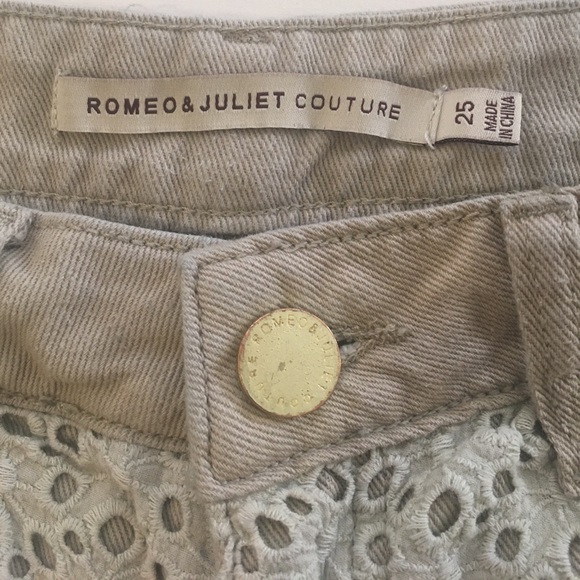 Romeo & Juliet Couture Shorts - Picture 5 of 5