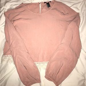 Cropped long sleeve tshirt