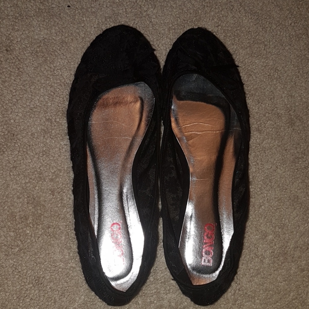 Lace dress shoes