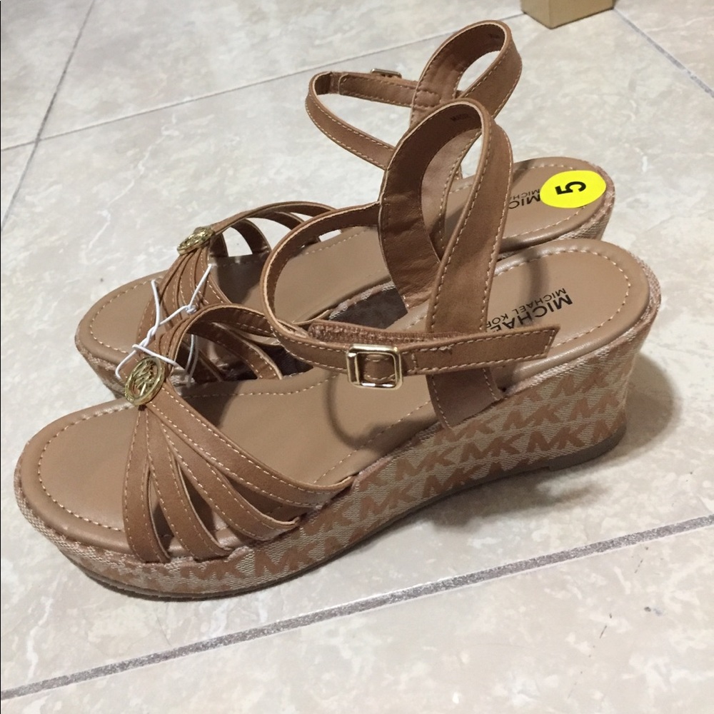 Michael korse Wedge sandals