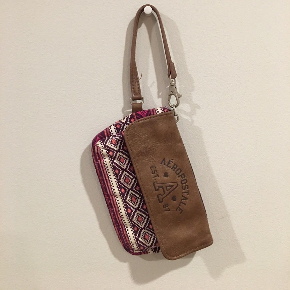 Aeropostale Wristlet