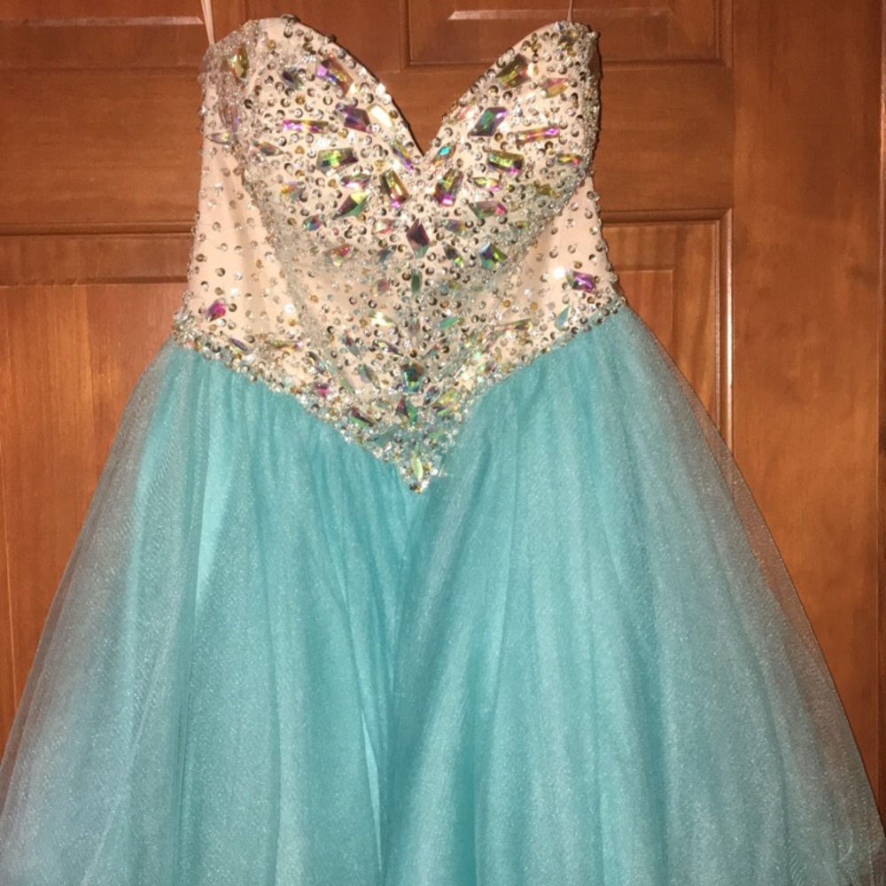 Short Homecoming/Prom Dress