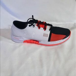 Under Armor AMP SpeedForm Size 13
