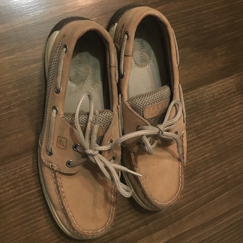 Sperry topsider