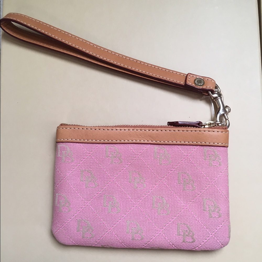 Dooney & Bourke Wristlet