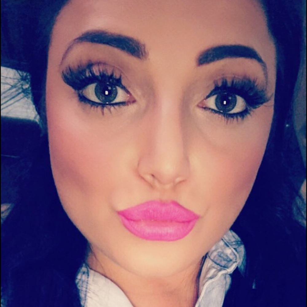 Meet your Posher, Anastasia