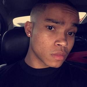 Meet your Posher, Davon