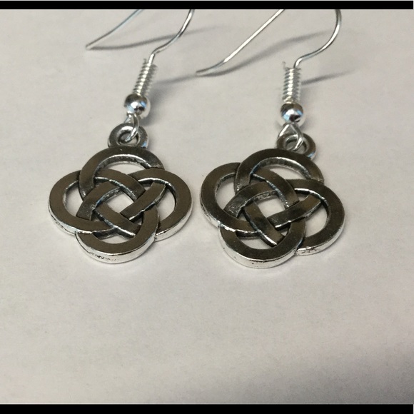 celtic knot tiny drops silver plated - Picture 2 of 4