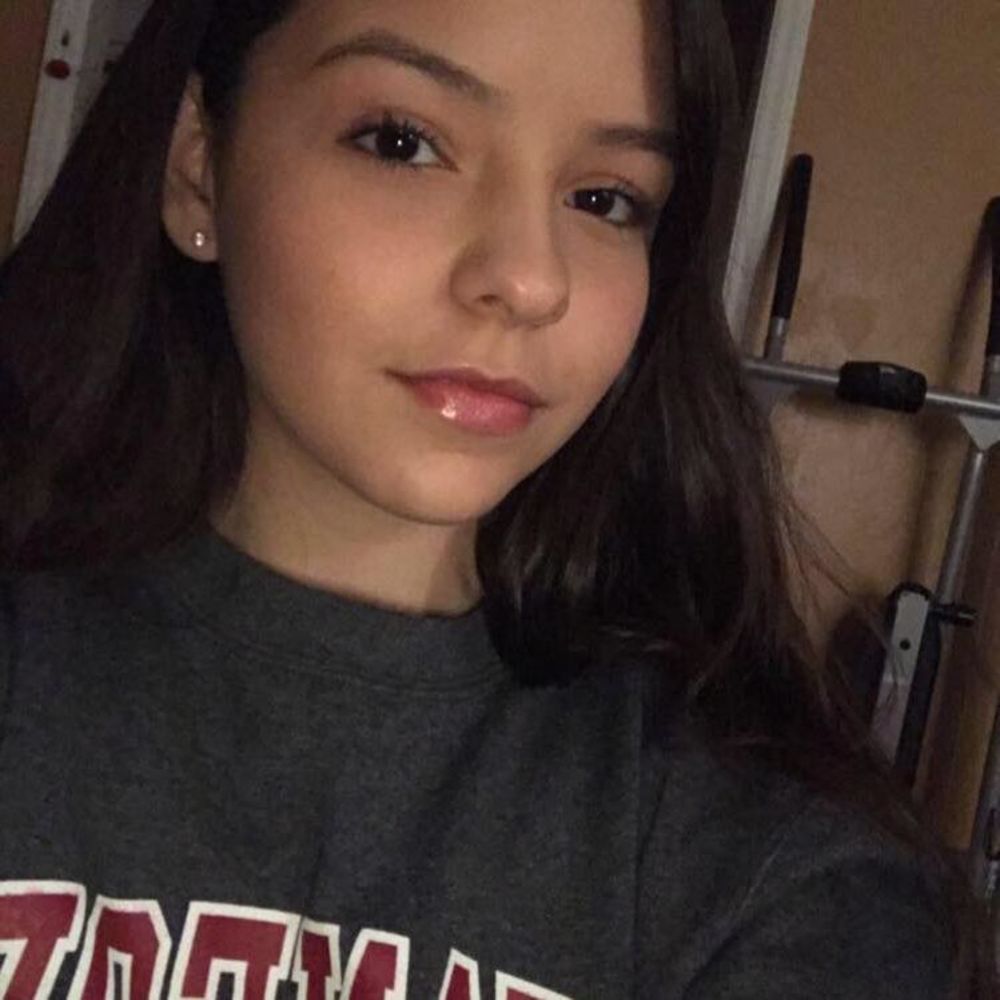 Meet your Posher, Vanessa