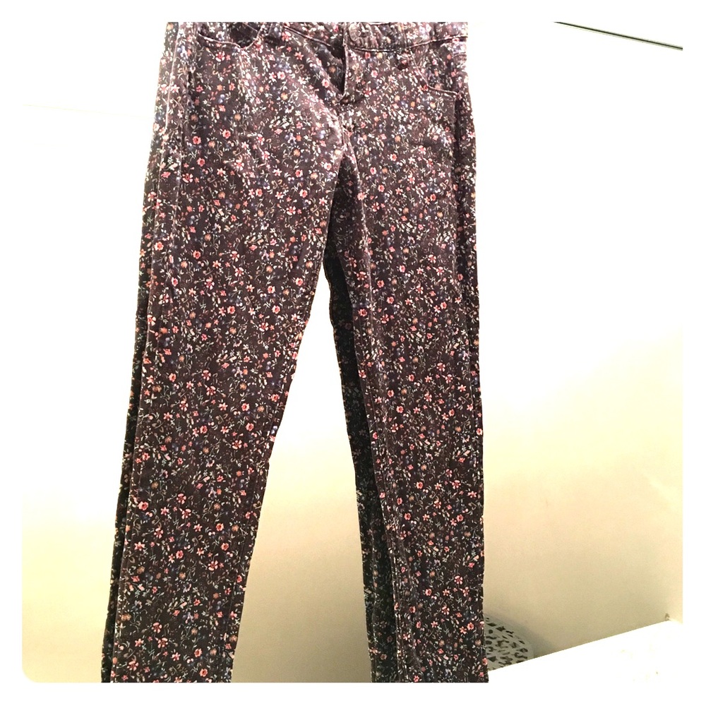 Floral Capris 🌸