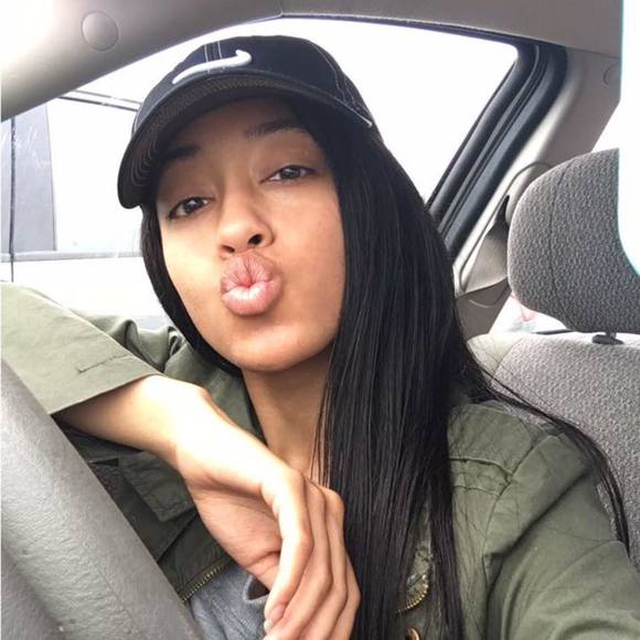 Meet your Posher, Jasmine - Picture 1 of 1