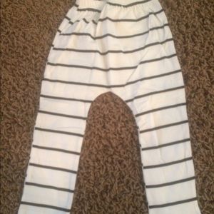 Kids Striped White Pants 4T BRAND NEW!
