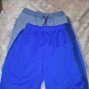 2 Boys shorts
