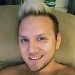 Meet your Posher, Anthony