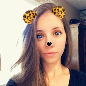 Meet your Posher, Alaina