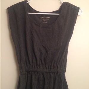 Gray dress with pocket